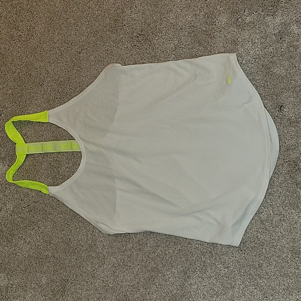 Nike workout top
